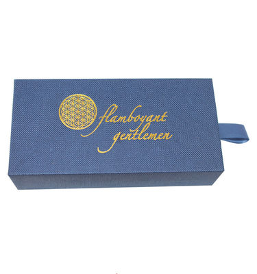 Boîte d'emballage à tiroir rigide avec insert en mousse