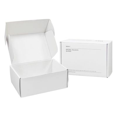Vêtements pour animaux de compagnie personnalisés Boîte d'emballage de harnais pour chiens Boîte pliante courrier blanc