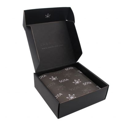 Boîtes à lettres pour chaussures et vêtements sur commande personnalisée