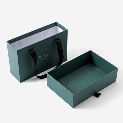 Commande personnalisée Acceptée Vêtements Emballage en papier Vêtements Boîte avec poignée de taille personnalisée