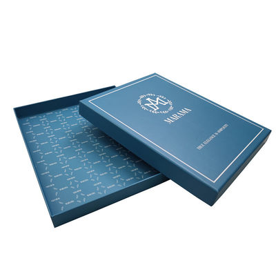 Commande personnalisée Acceptée Vêtements Emballage en papier Vêtements Boîte avec poignée de taille personnalisée