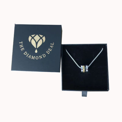 Boîtes rigides Fin Collier de style or noir Boîte cadeau pour les exigences spécifiques du client