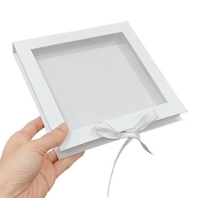 Boîte d'affichage en carton carré boîte cadeau à fermeture magnétique recyclée avec fenêtre transparente