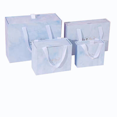 Papeterie rigide de luxe Petite boîte de tiroir Emballage avec logo personnalisé et matériau recyclable
