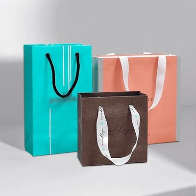 Sacs blancs écologiques réutilisables Sacs d'emballage en papier kraft personnalisés
