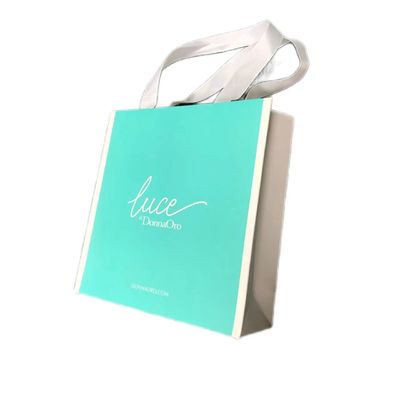 Sac de cadeau en papier vert mat de luxe pour l'emballage de vêtements