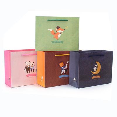 Des sacs d'impression multicolores de luxe