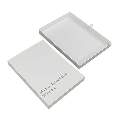 boîte blanche avec motif de texture simple élégant avec logo argenté tiroir de carton brillant bijoux petit emballage cadeau