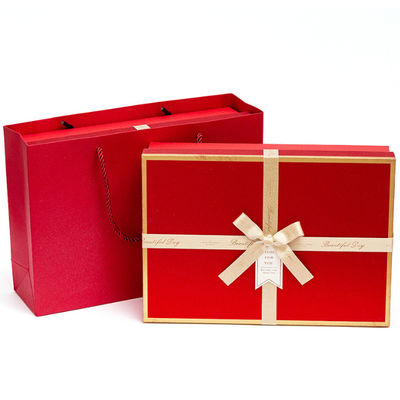 Logo UV personnalisé Recyclable 2pcs Emballage en carton Couvercle et base Boîte cadeau avec arc pour les vêtements Chaussures Cosmétiques
