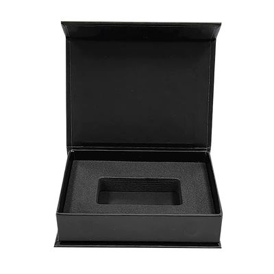 Logo personnalisé Luxe Carton noir Smart Watch Boîte d'emballage cadeau magnétique Montres simples avec doublure en mousse