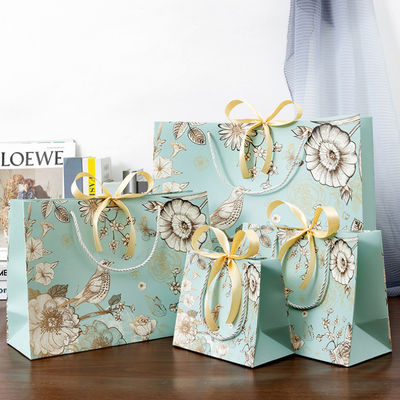 Sacs cadeaux sur mesure en papier écologique