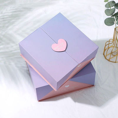 Coffret cadeau personnalisé pour parfum, montre et bague avec ouverture double porte et votre propre logo