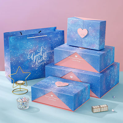Coffret cadeau personnalisé pour parfum, montre et bague avec ouverture double porte et votre propre logo