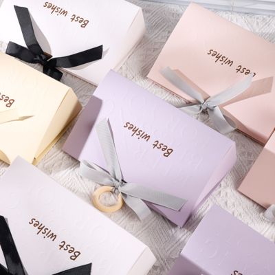 Logo personnalisé boîte pliante unique parfum de luxe emballage dur pour les parfums cosmétiques vêtements et bijoux