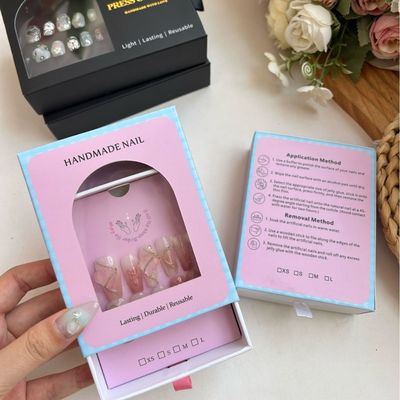 Boîtes d'emballage de bijoux de luxe écologiques pour boucles d'oreilles en carton recyclé, doublure en éponge, technique d'estampage, bougie, portefeuille
