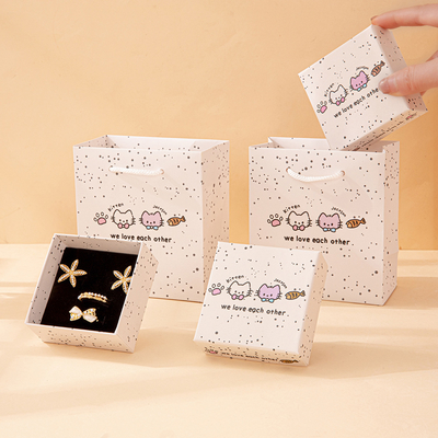 Boîtes à bijoux personnalisées Boîte cadeau en carton ondulé Pour emballage de luxe Commande en vrac Offre d'échantillon gratuit