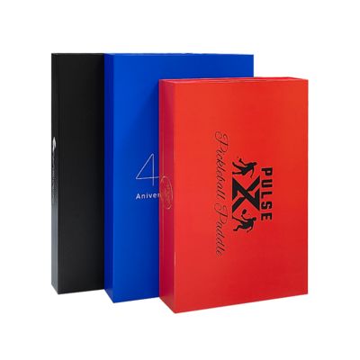 Vente en gros de grandes boîtes magnétiques imprimées sur mesure Emballage pour les raquettes de badminton et de padel Grandes boîtes cadeaux avec impression de logo