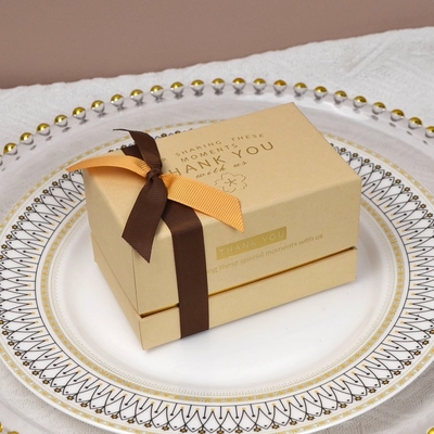 ISO9001 Personnaliser Emballage de parfum de luxe Coffret cadeau Deux pièces Couvercle et base Noeud papillon Boîte en carton pour cosmétiques