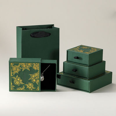 Coffret d'emballage creux pour cadeau de bijoux magnétiques