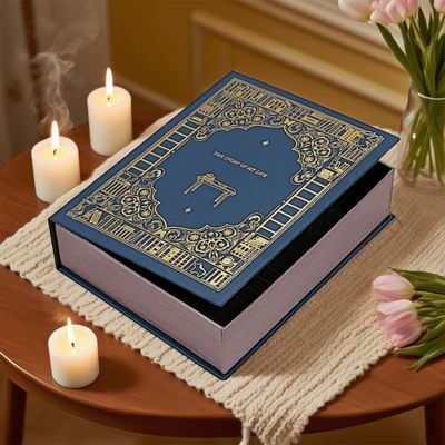 Emballage cadeau de luxe en forme de livre imprimé sur mesure pour bougies de marque, solution cadeau haut de gamme pour mariages et fêtes