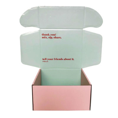 Boîte de courrier en papier ondulé pour les soins de la peau, les vêtements et les chaussures