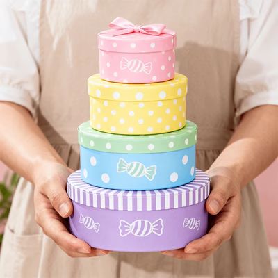 Boîtes-cadeaux et boîtes cylindriques pour gâteaux, bonbons, chocolats et bougies